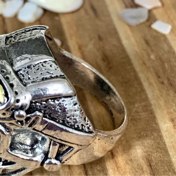 Biker Skull Ring - Picture 6 of 9